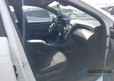 2022 Hyundai Santa Cruz Se из США, поврежденный, VIN 5NTJA4AE3NH037607